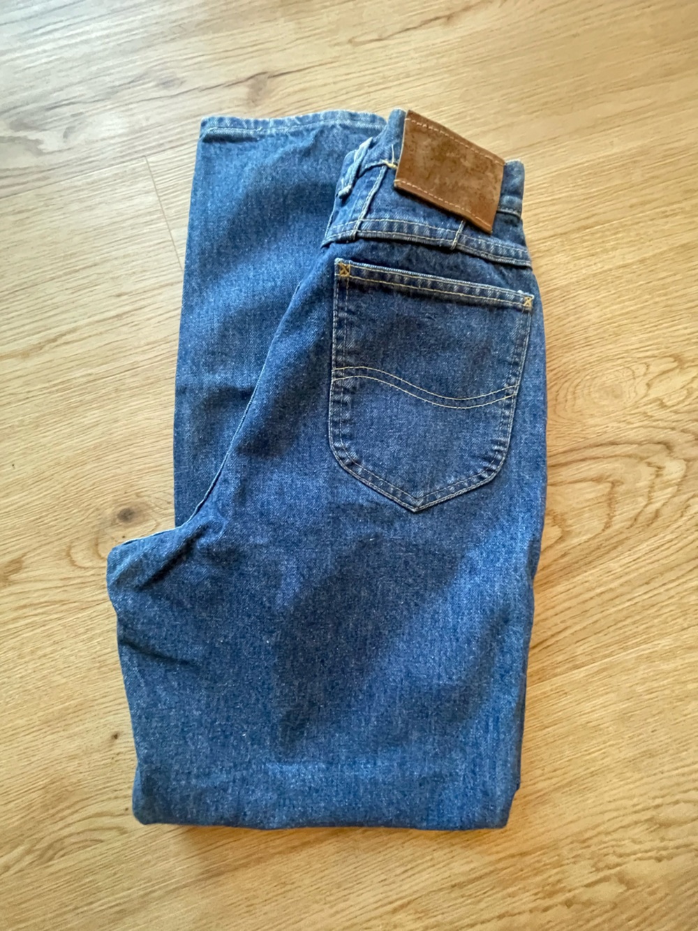 1980’s vintage Lee high-wasted “mom” Jean